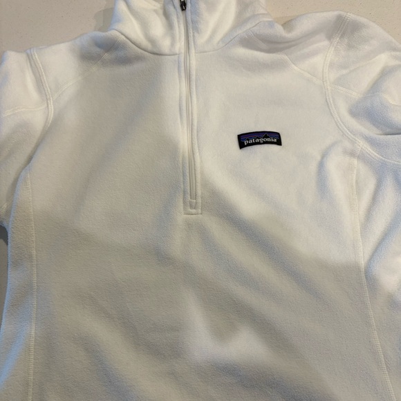 Patagonia, size small, white fleece - Picture 5 of 6
